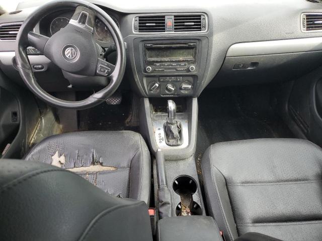 3VWDP7AJ2DM220205 - 2013 VOLKSWAGEN JETTA SE SILVER photo 8