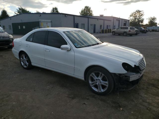 WDBUF87J56X200240 - 2006 MERCEDES-BENZ E 350 4MATIC WHITE photo 4