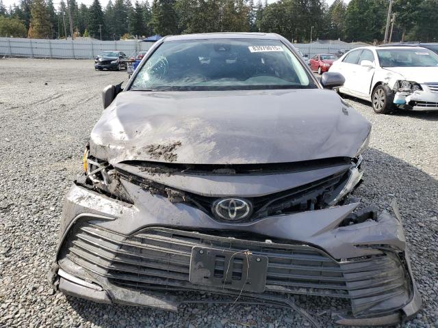 4T1R11AK3PU133229 - 2023 TOYOTA CAMRY LE GRAY photo 5