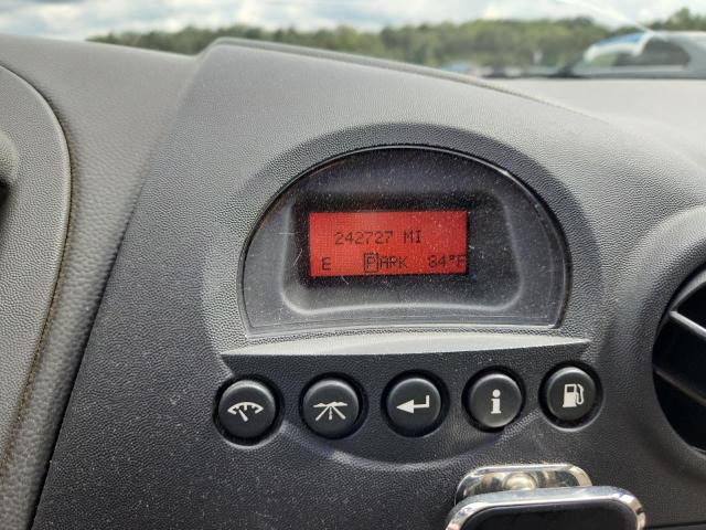 2G2WS522241308768 - 2004 PONTIAC GRAND PRIX GT2 BEIGE photo 9