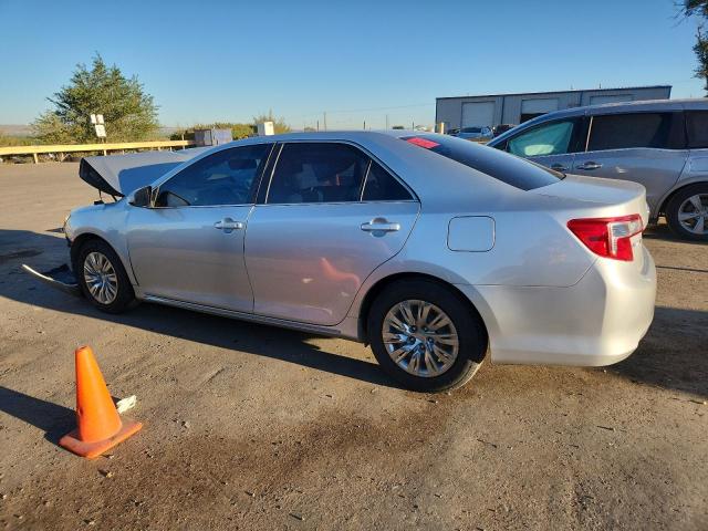 4T4BF1FK3ER412839 - 2014 TOYOTA CAMRY L SILVER photo 2
