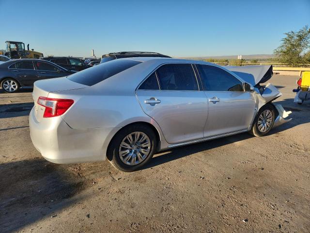 4T4BF1FK3ER412839 - 2014 TOYOTA CAMRY L SILVER photo 3