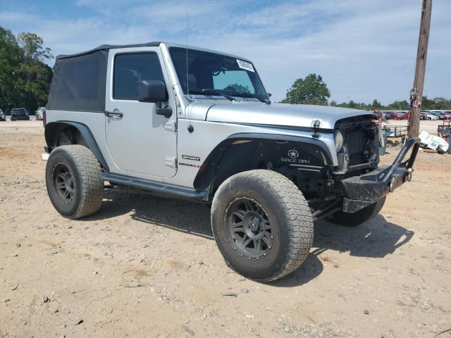 1C4AJWAG2CL103102 - 2012 JEEP WRANGLER SPORT SILVER photo 4
