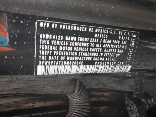 3VW5P7AT2DM820342 - 2013 VOLKSWAGEN BEETLE 黑色 照片 12