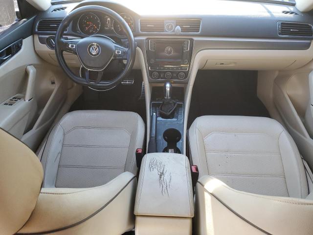 1VWDT7A3XHC063043 - 2017 VOLKSWAGEN PASSAT R-LINE Schwarz Foto 8