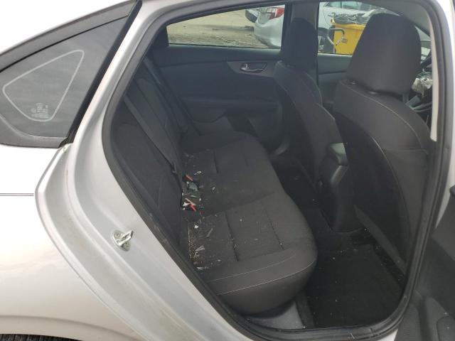 3KPF24ADXLE205723 - 2020 KIA FORTE FE SILVER photo 10