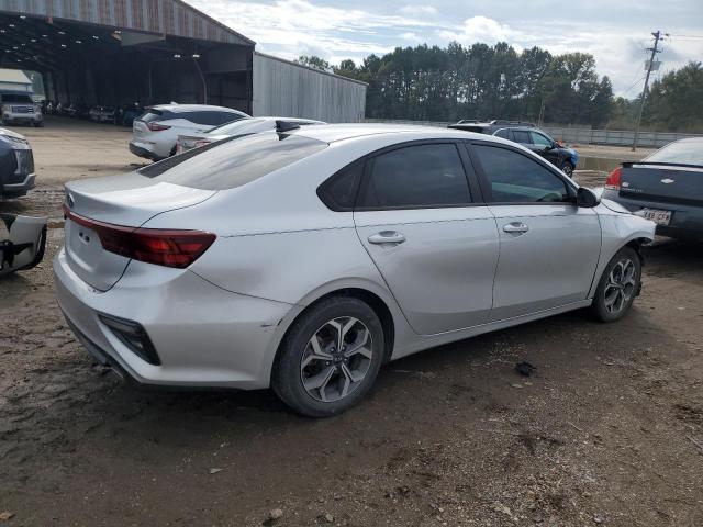 3KPF24ADXLE205723 - 2020 KIA FORTE FE SILVER photo 3