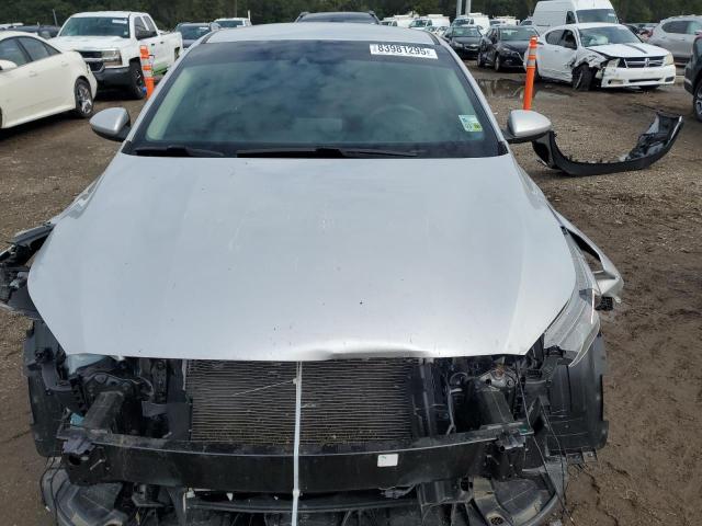 3KPF24ADXLE205723 - 2020 KIA FORTE FE SILVER photo 5