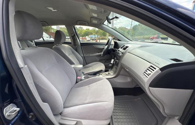 JTDBU4EEXBJ096063 - 2011 TOYOTA COROLLA BASE Blau Foto 5
