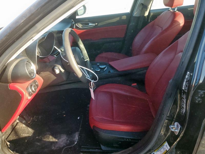 ZARFAEBN0H7556475 - 2017 ALFA ROMEO GIULIA Սև լուսանկար 7