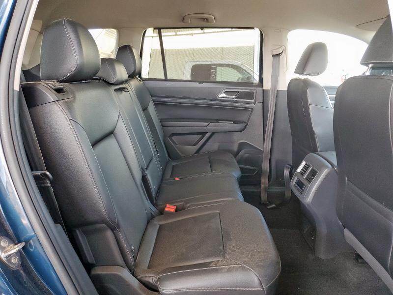 1V2WR2CA7KC568472 - 2019 VOLKSWAGEN ATLAS SE Синий фото 11
