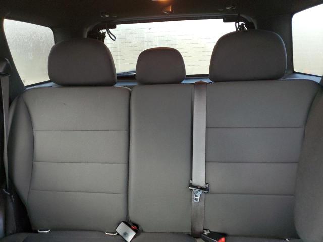 1FMCU9D76BKB69620 - 2011 FORD ESCAPE XLT SILVER photo 10