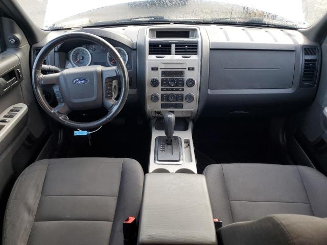 1FMCU9D76BKB69620 - 2011 FORD ESCAPE XLT SILVER photo 8