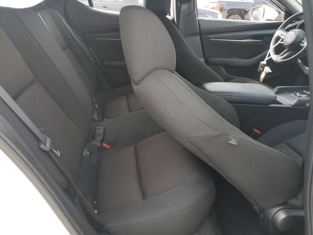 JM1BPAJL5N1502653 - 2022 MAZDA 3 WHITE photo 10