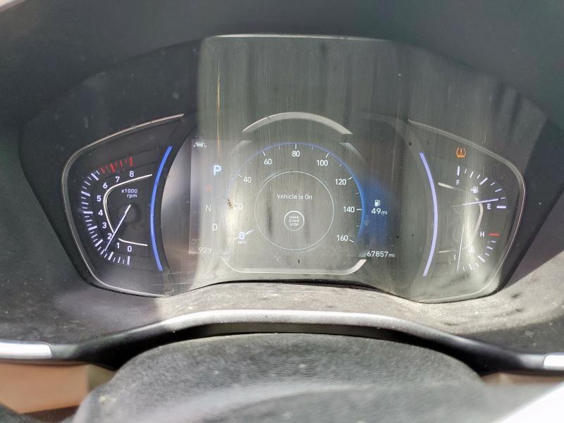 5NMS33AD7LH165485 - 2020 HYUNDAI SANTA FE SEL RED photo 9