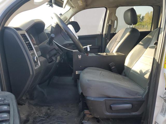 3C7WR9CL2FG707215 - 2015 RAM 3500 Beyaz fotoğraf 7