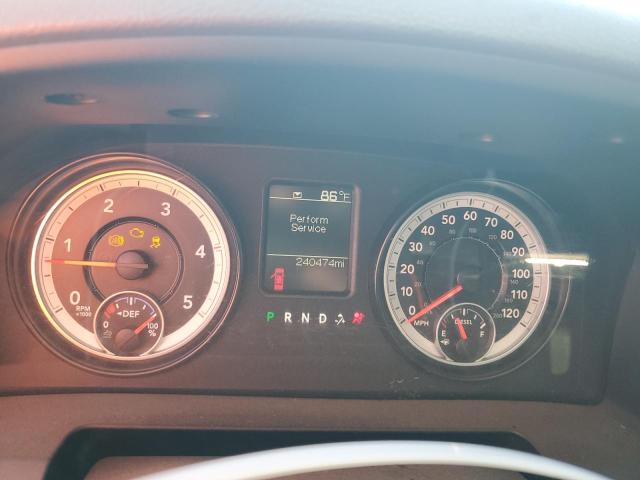 3C7WR9CL2FG707215 - 2015 RAM 3500 Beyaz fotoğraf 9