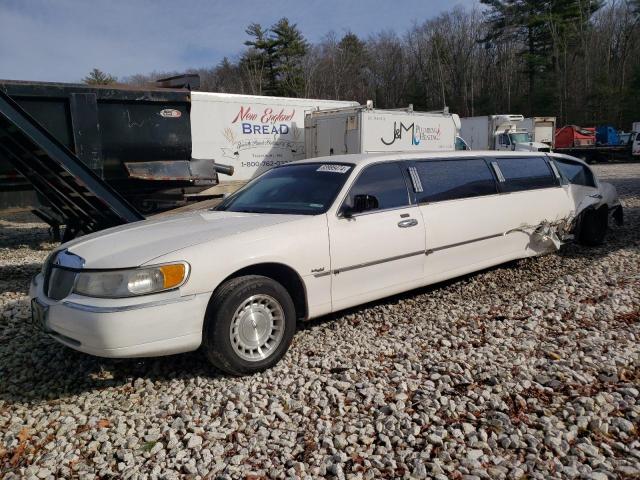 1L1FM81W6XY687266 - 1999 LINCOLN TOWN CAR EXECUTIVE Weiß Foto 1
