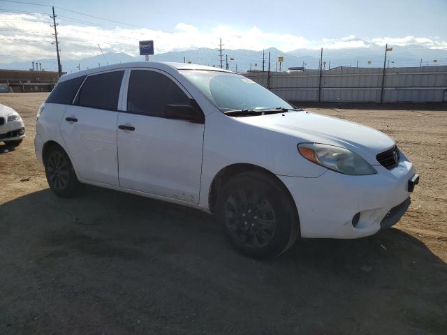 2T1KR32E38C702842 - 2008 TOYOTA COROLLA MA XR WHITE photo 4