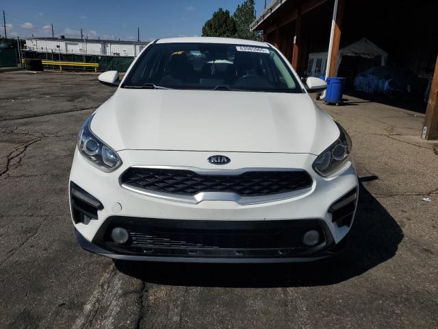 3KPF24AD5LE184618 - 2020 KIA FORTE FE WHITE photo 5