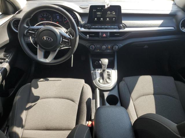 3KPF24AD5LE184618 - 2020 KIA FORTE FE WHITE photo 8