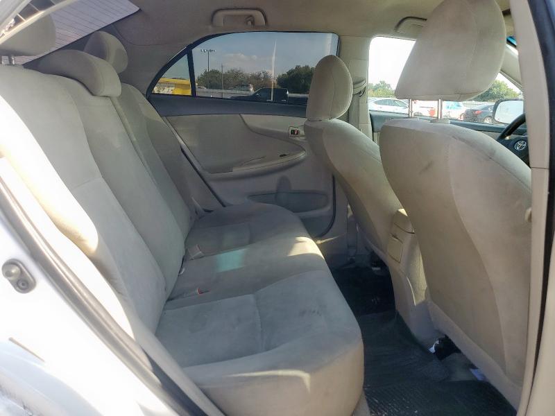 1NXBU40E29Z071461 - 2009 TOYOTA COROLLA BASE Weiß Foto 10