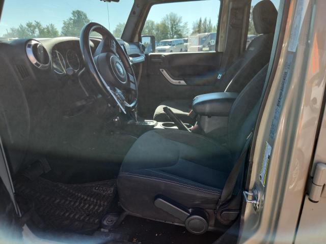 1C4BJWEG9HL567557 - 2017 JEEP WRANGLER U SAHARA 棕色 照片 7