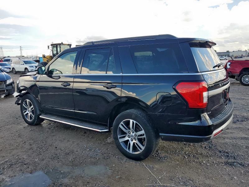 1FMJU1HT6NEA08154 - 2022 FORD EXPEDITION XLT BLACK photo 2
