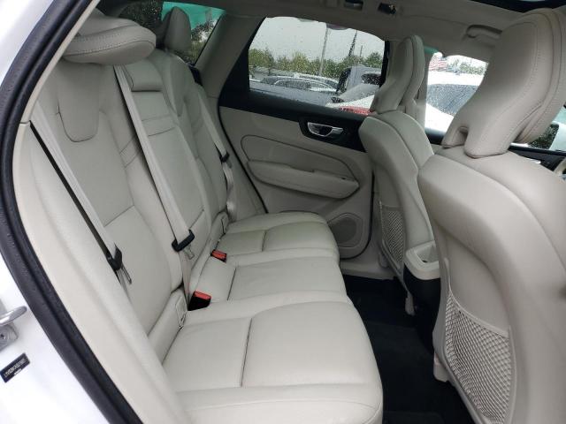 LYV102RK7KB278825 - 2019 VOLVO XC60 T5 白色 照片 11