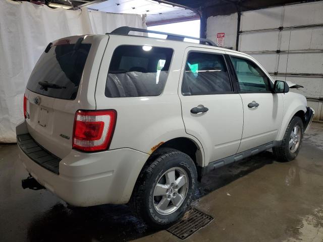 1FMCU93789KC66653 - 2009 FORD ESCAPE XLT WHITE photo 3