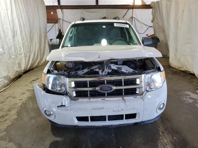 1FMCU93789KC66653 - 2009 FORD ESCAPE XLT WHITE photo 5