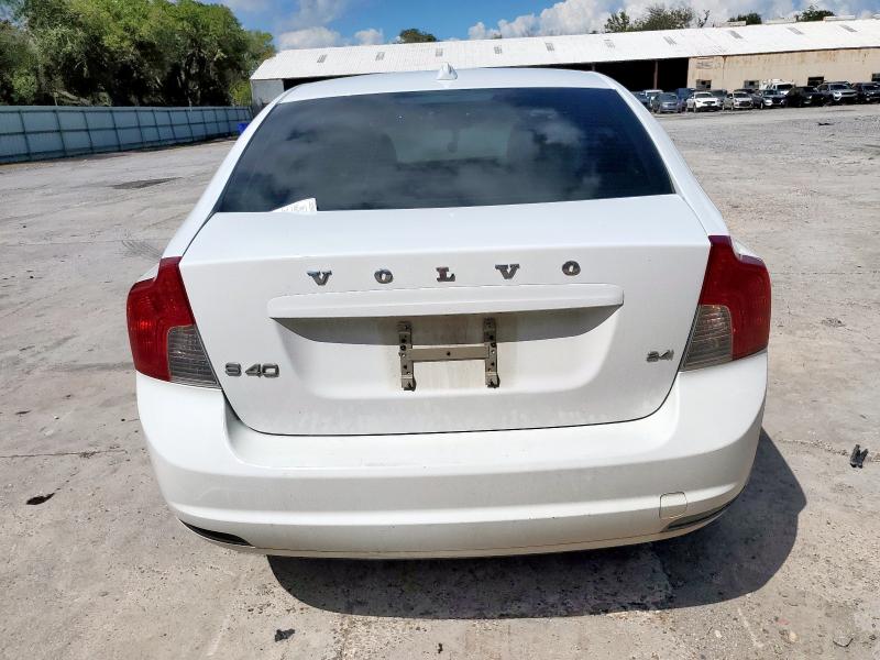 YV1MS382892433709 - 2009 VOLVO S40 2.4I WHITE photo 6