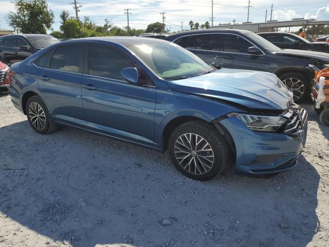 3VWCB7BU0LM039718 - 2020 VOLKSWAGEN JETTA S BLUE photo 4