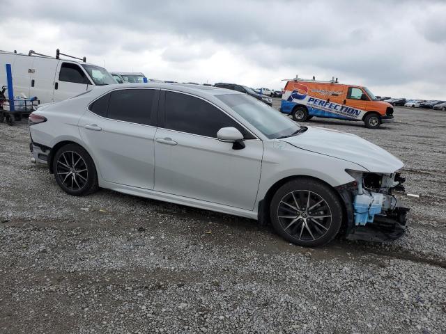 4T1T11BK3RU109407 - 2024 TOYOTA CAMRY SE NIGHT SHADE GRAY photo 4