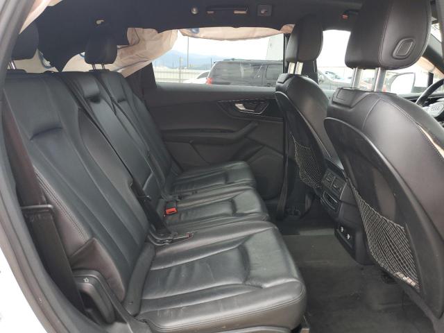WA1AAAF78JD031786 - 2018 AUDI Q7 PREMIUM WHITE photo 11