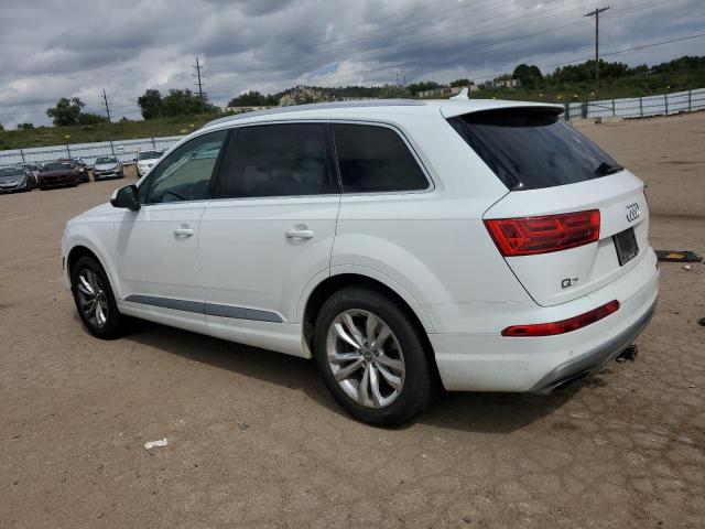 WA1AAAF78JD031786 - 2018 AUDI Q7 PREMIUM WHITE photo 2