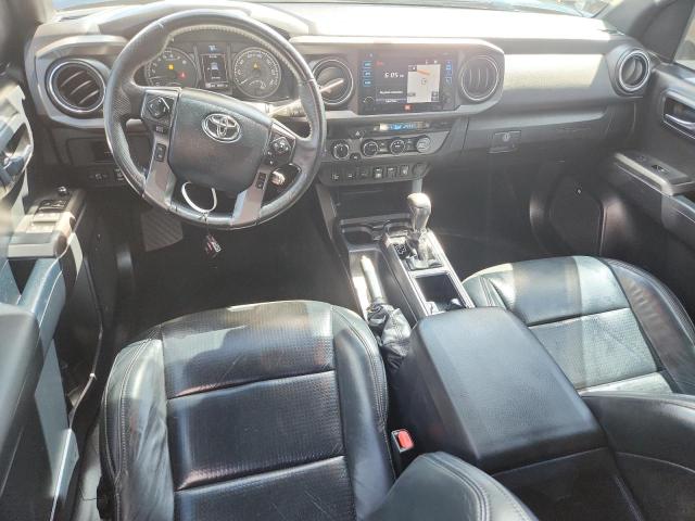 3TMCZ5AN6JM144189 - 2018 TOYOTA TACOMA DOUBLE CAB 灰色 照片 8