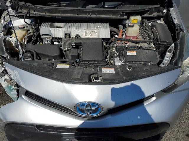 JTDZN3EU6HJ061641 - 2017 TOYOTA PRIUS V Silber Foto 11