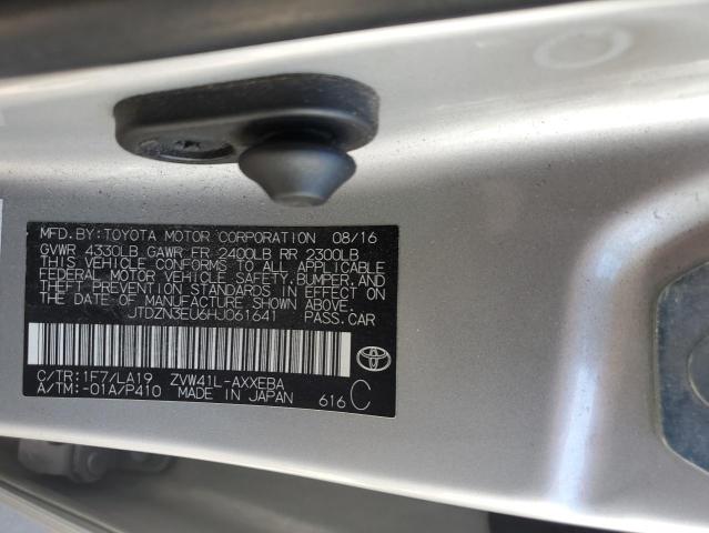 JTDZN3EU6HJ061641 - 2017 TOYOTA PRIUS V Silber Foto 13