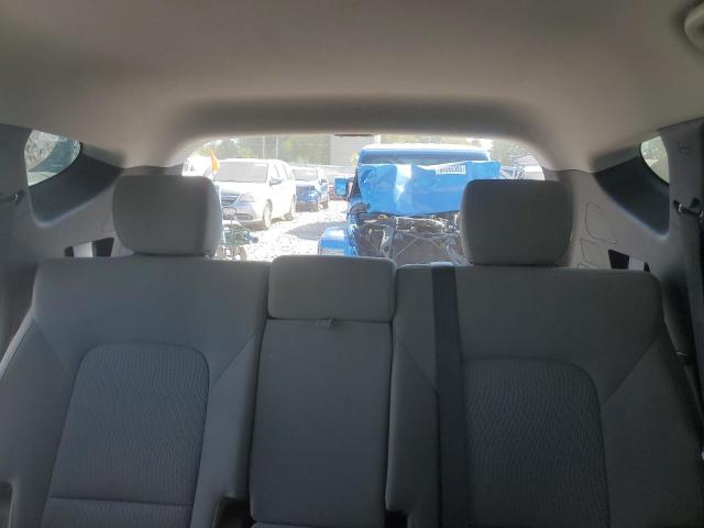 5XYZT3LB4HG419861 - 2017 HYUNDAI SANTA FE S WHITE photo 10