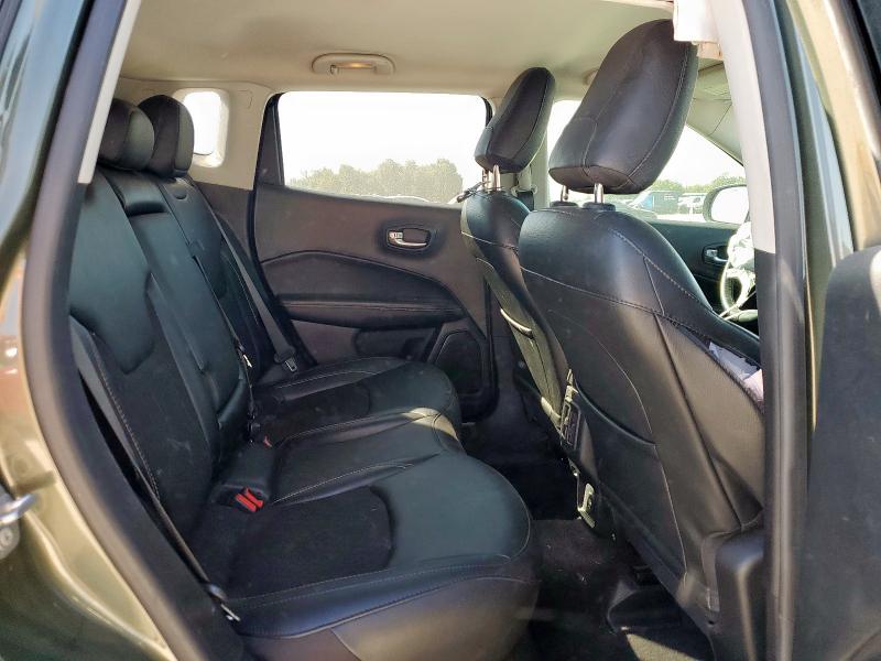 3C4NJCBB9LT253621 - 2020 JEEP COMPASS LATITUDE GREEN photo 11