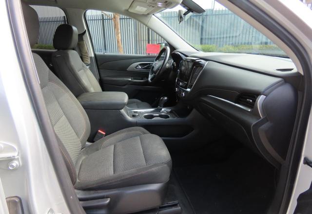 1GNERGKW3KJ189656 - 2019 CHEVROLET TRAVERSE LT ვერცხლისფერი ფოტო 5