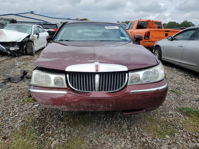 1LNHM82W31Y729292 - 2001 LINCOLN TOWN CAR SIGNATURE 红色 照片 5