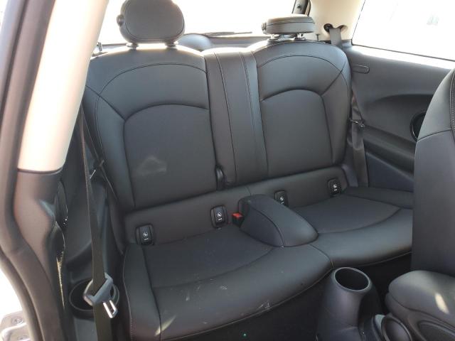 WMW33DH01P2T72572 - 2023 MINI COOPER WHITE photo 10