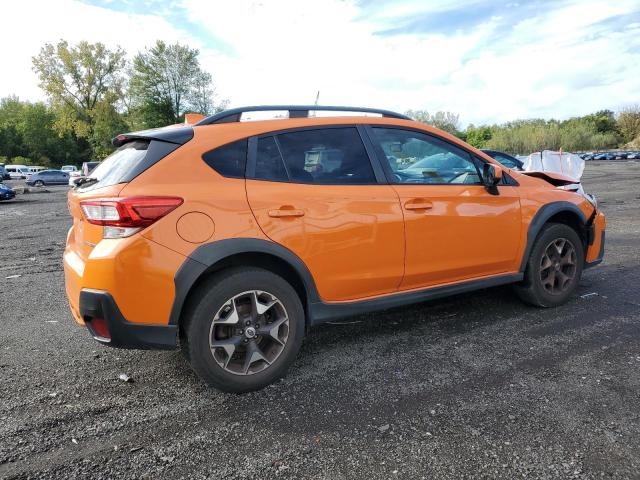JF2GTADCXJH287285 - 2018 SUBARU CROSSTREK PREMIUM ნარინჯისფერი ფოტო 3