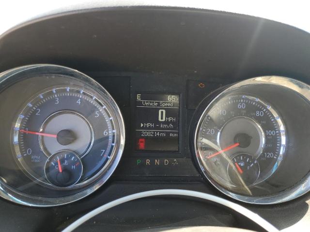 2C4RC1BG3FR694096 - 2015 CHRYSLER TOWN & COU TOURING WHITE photo 9