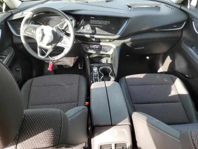 LRBFZMR40PD203632 - 2023 BUICK ENVISION PREFERRED წითელი ფოტო 8