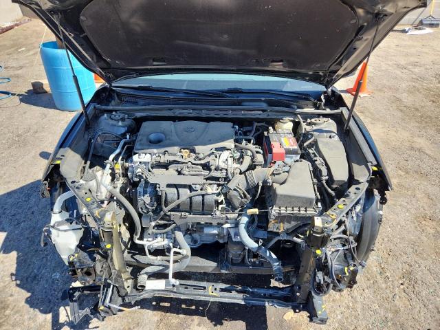 4T1B11HK2JU126688 - 2018 TOYOTA CAMRY L BLACK photo 11