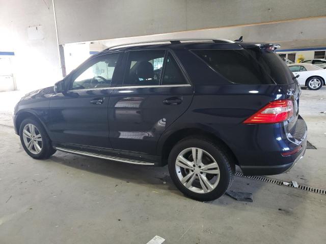 4JGDA5HB9EA272870 - 2014 MERCEDES-BENZ ML 350 4MATIC BLUE photo 2