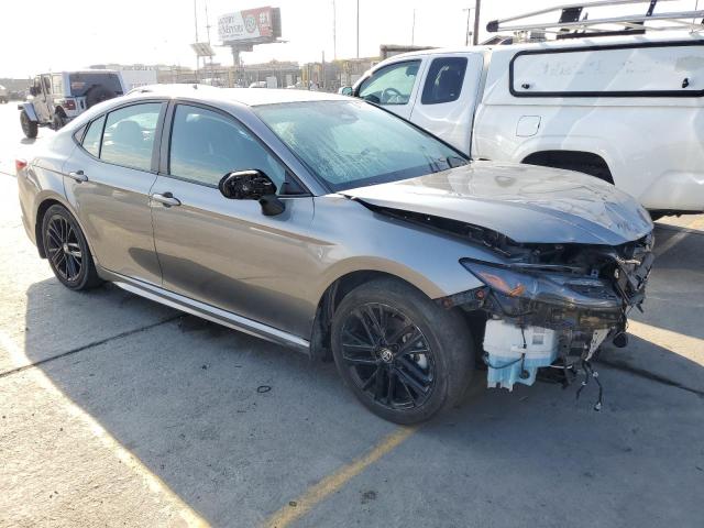 4T1DAACK0SU509580 - 2025 TOYOTA CAMRY XSE 灰色 照片 4